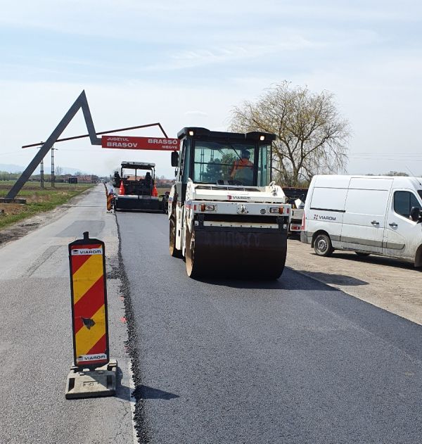 ATENȚIE, șoferi! Se asfaltează două drumuri naționale din județul Brașov! (VIDEO)