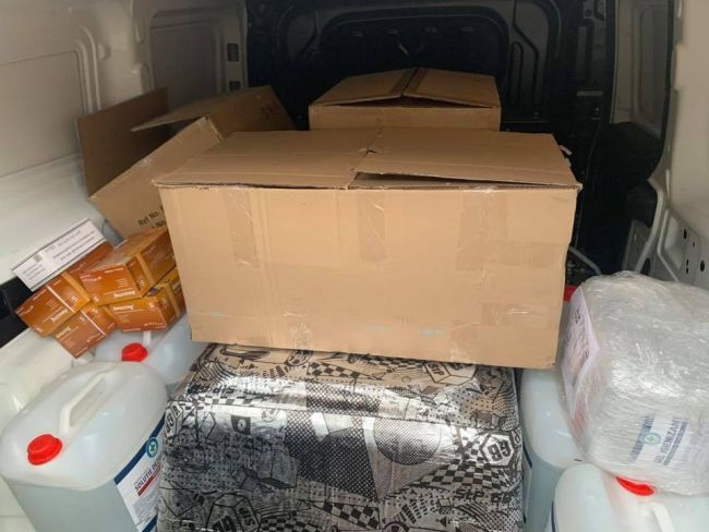 FOTO Un spital și un hotel din Brașov au primit materiale necesare în lupta împotriva Covid-19!