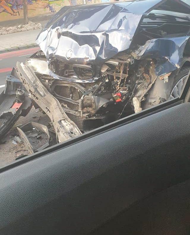 Accident în lanț, cu victimă, la Sanitas! Unul dintre șoferi era drogat!