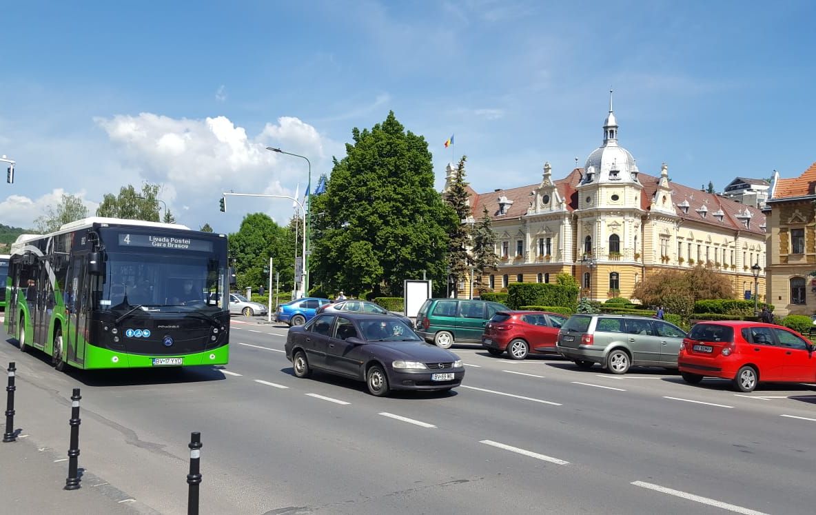 Modificări pe traseele RAT Braşov