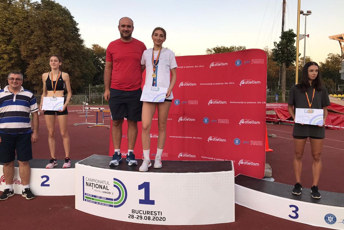 Atleta Adina Cîrciogel, AUR la Campionatele Naționale