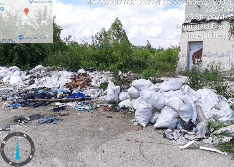 FOTO Deșeuri depozitate ilegal, care pun în pericol sănătatea brașovenilor