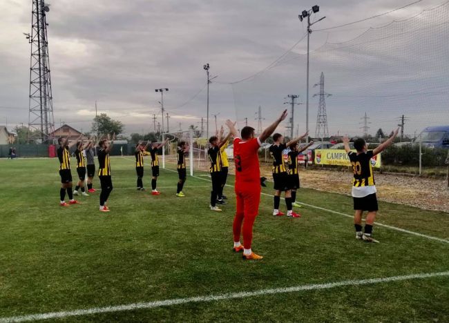 FOTBAL: SR Brașov învinge pe CSO Plopeni