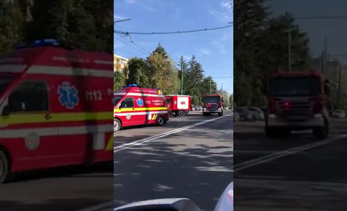 Mașină intrată în stâlp, pe strada Hărmanului! Victimă în stop cardio respirator!