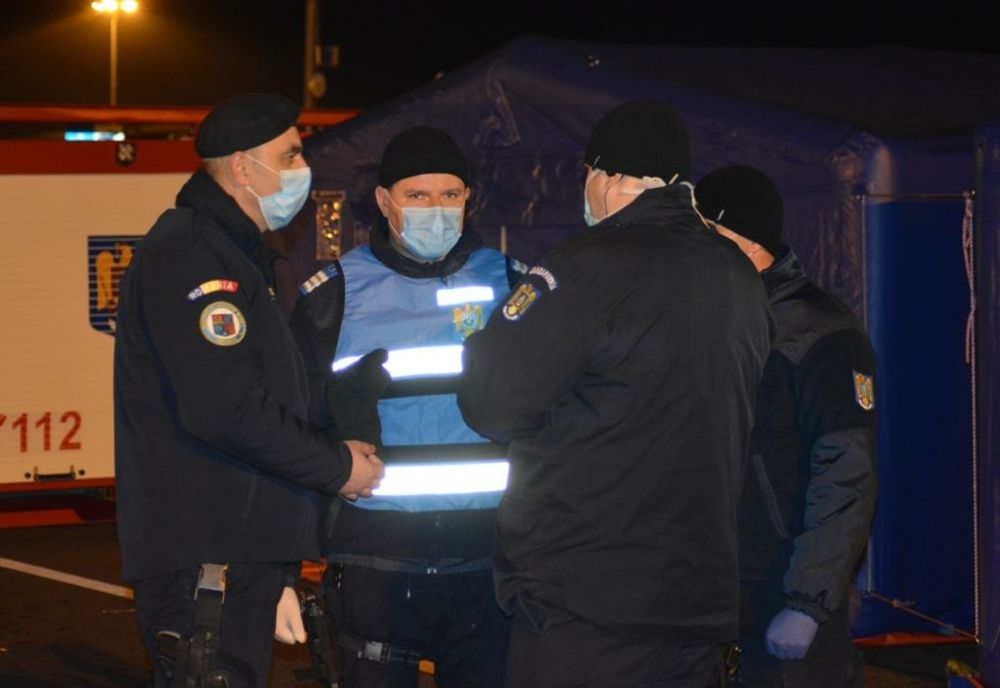 Jandarmii brașoveni, chemați de urgență să aplaneze un conflict iscat în miez de noapte! Victimă rănită grav (FOTO)