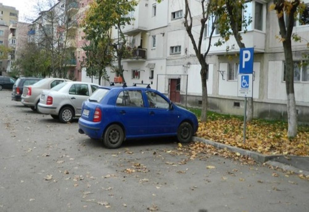 Riveranii au termen 30 de zile să își obțină un abonament dedicat în parcările publice din municipiul Brașov! 