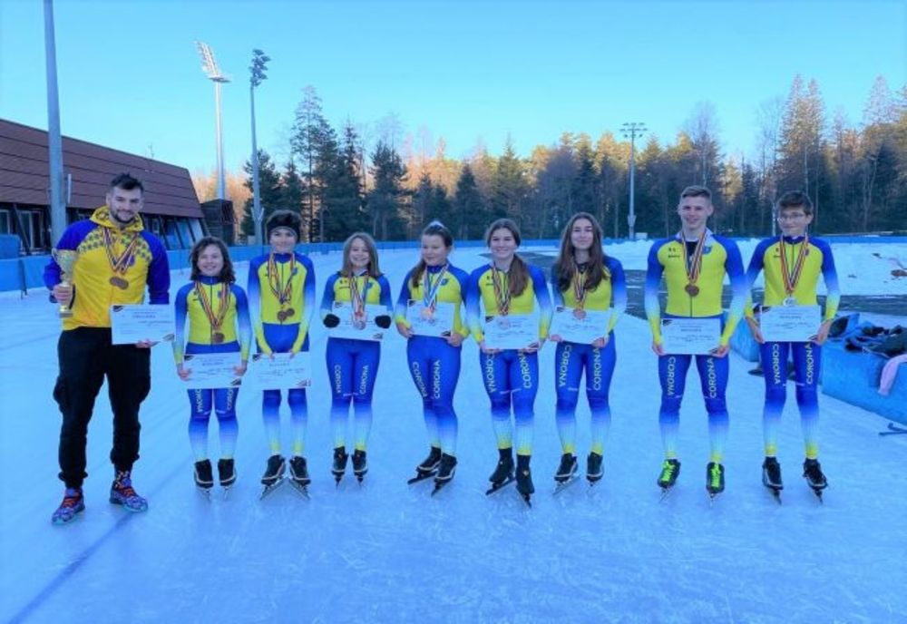 Patinatorii Coronei Brașov au câștigat 34 de medalii (FOTO)