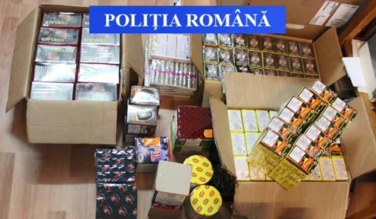 VIDEO Dosar penal pentru un bărbat care transporta 120 de kilograme de materiale pirotehnice