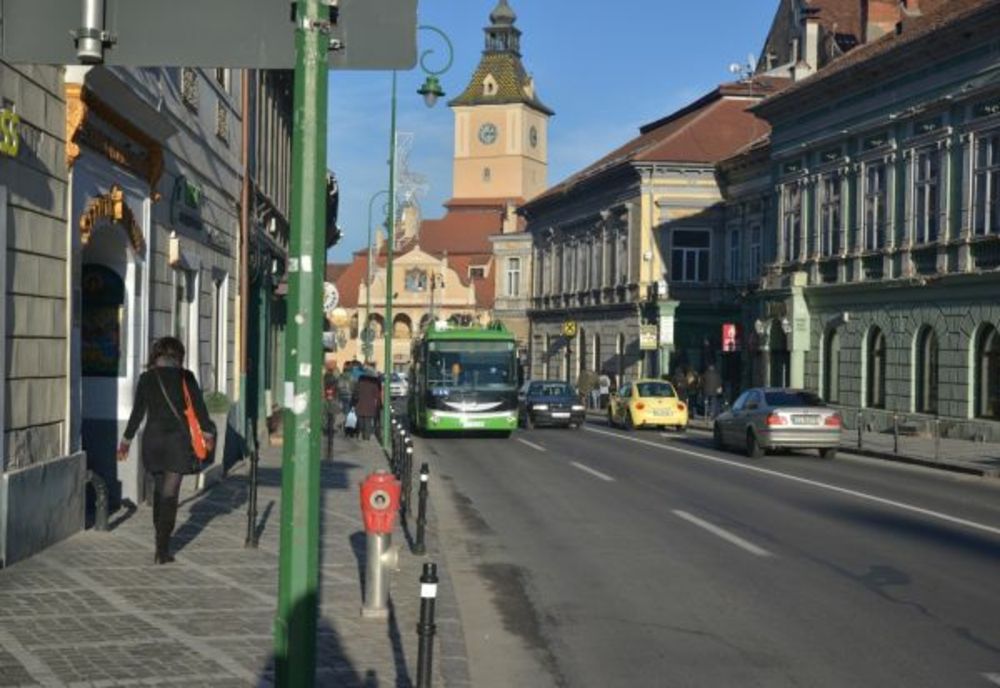 VIDEO De astăzi s-a modificat orarul de circulație a autobuzelor din Șcheii Brașovului