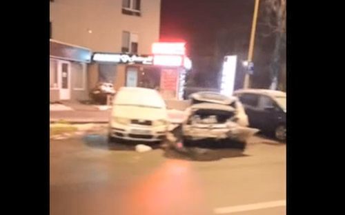 VIDEO Dosar penal pentru o șoferiță băută care a avariat ȘAPTE mașini parcate pe strada Uranus din Brașov!