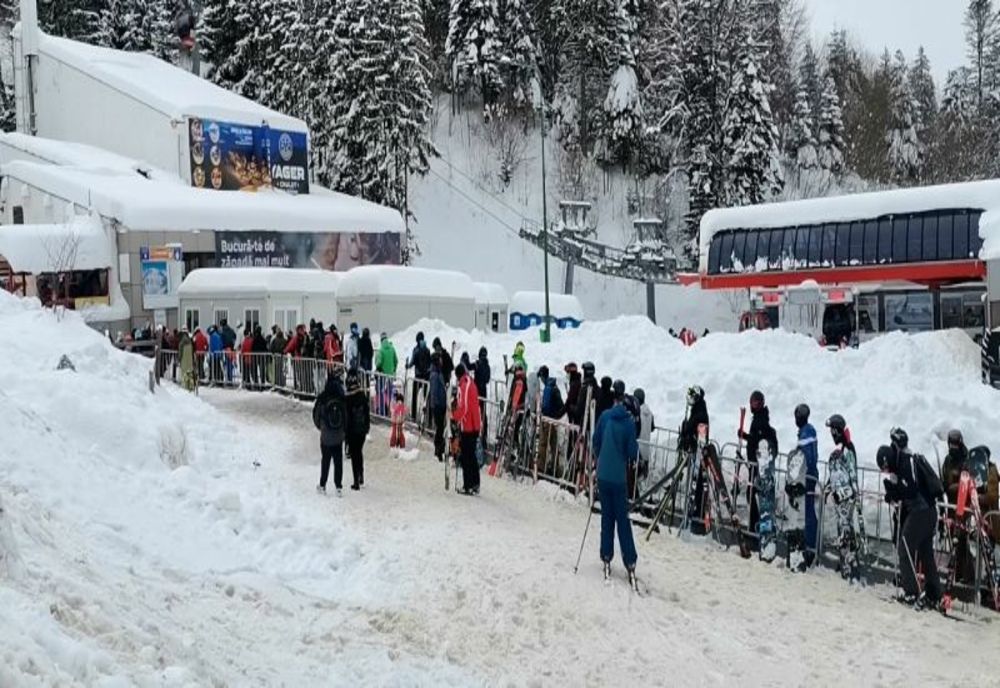 VIDEO Noi măsuri anti-COVID-19 pe pârtiile din Poiana Brașov!