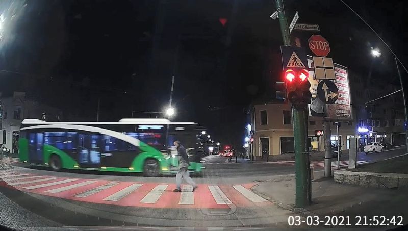 VIDEO Accident rutier, aseară, la Patria, filmat cu o cameră de bord