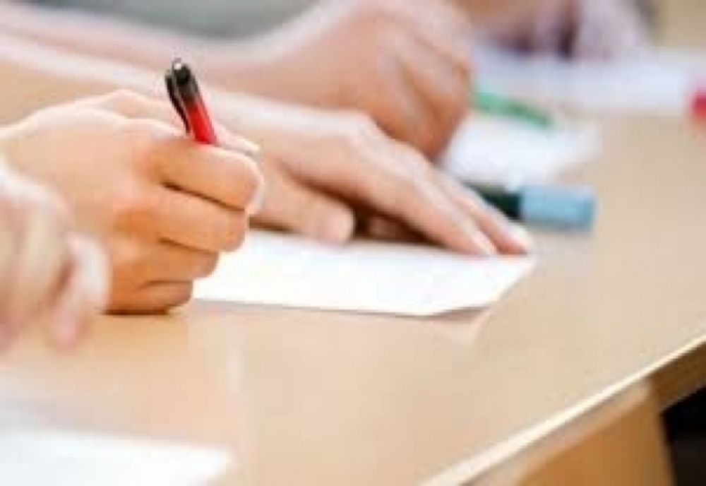 Aproape 77%, promovarea la Evaluarea Națională, la Brașov