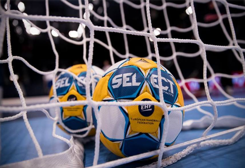 HANDBAL: Corona Brașov rămâne în Divizia A și la anul!