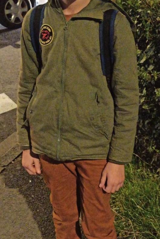 Polițiştii, ÎN ALERTĂ! Minor dispărut după ce a plecat de la şcoală!