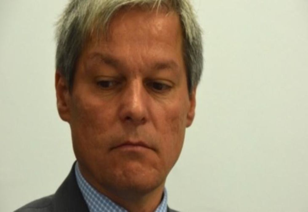 Plenul reunit al Parlamentului va da astăzi votul decisiv pentru Guvernul Cioloș