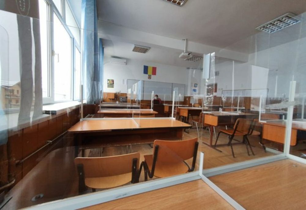 COVID-19 Activitatea de la un colegiu național important din municipiul Brașov se mută în online!