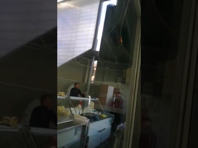 VIDEO Incendiu în Piața Dacia