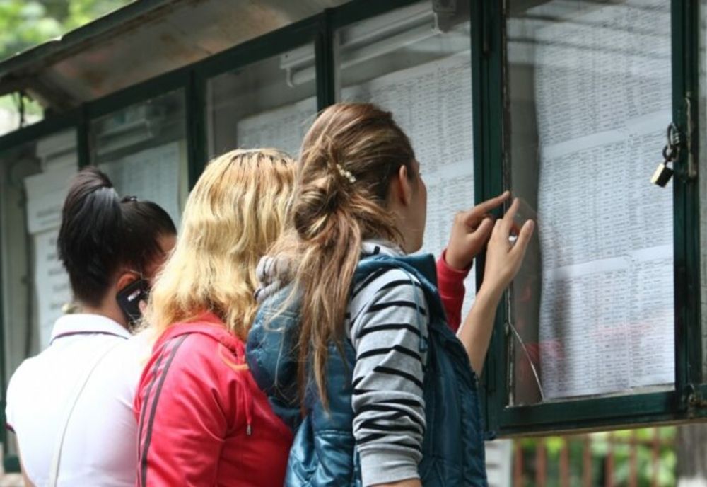 Peste 4.000 de absolvenți ai clasei a VIII-a au fost înscriși la Evaluarea Națională în sesiunea iunie-iulie 2022