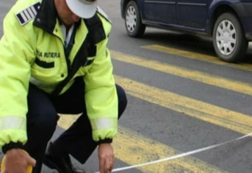 O şoferiță din Braşov a lovit cu maşina, pe trecerea pentru pietoni, o femeie din Sibiu
