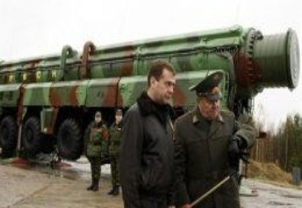 Medvedev: Rusia trebuie să răspundă atacului terorist de pe podul din Crimeea ucigând teroriști