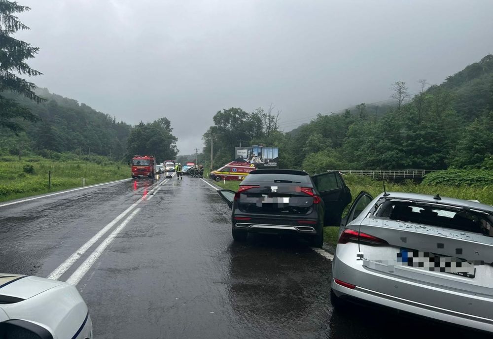 Accident cu 4 victime, pe DN1, la Timișul de Jos. Trafic blocat