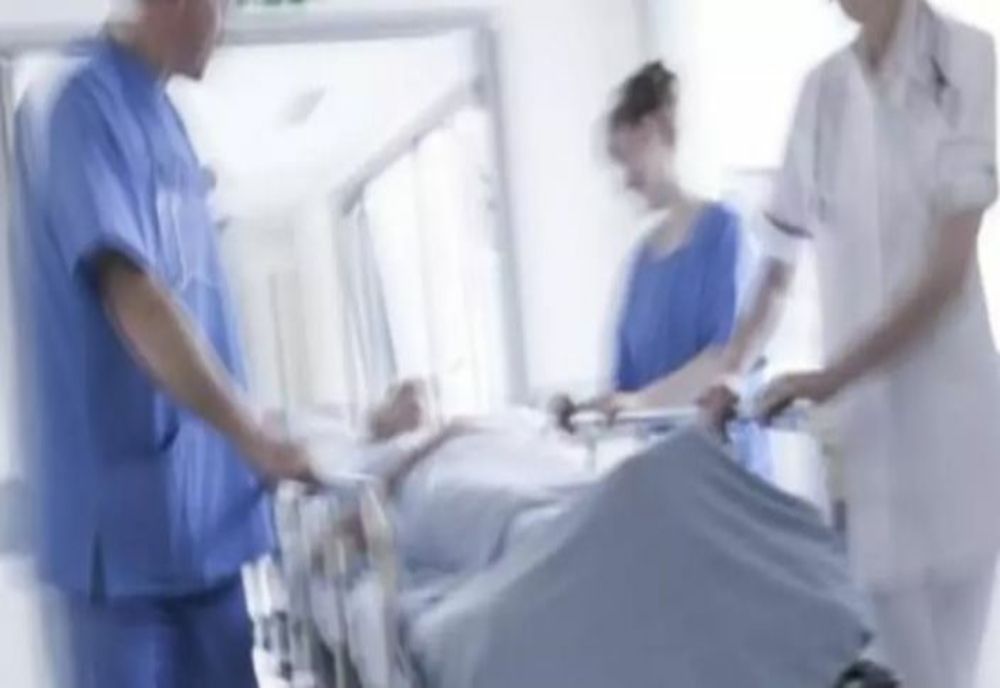 Românii care nu vor plăti impozitul de 10% în concediul medical