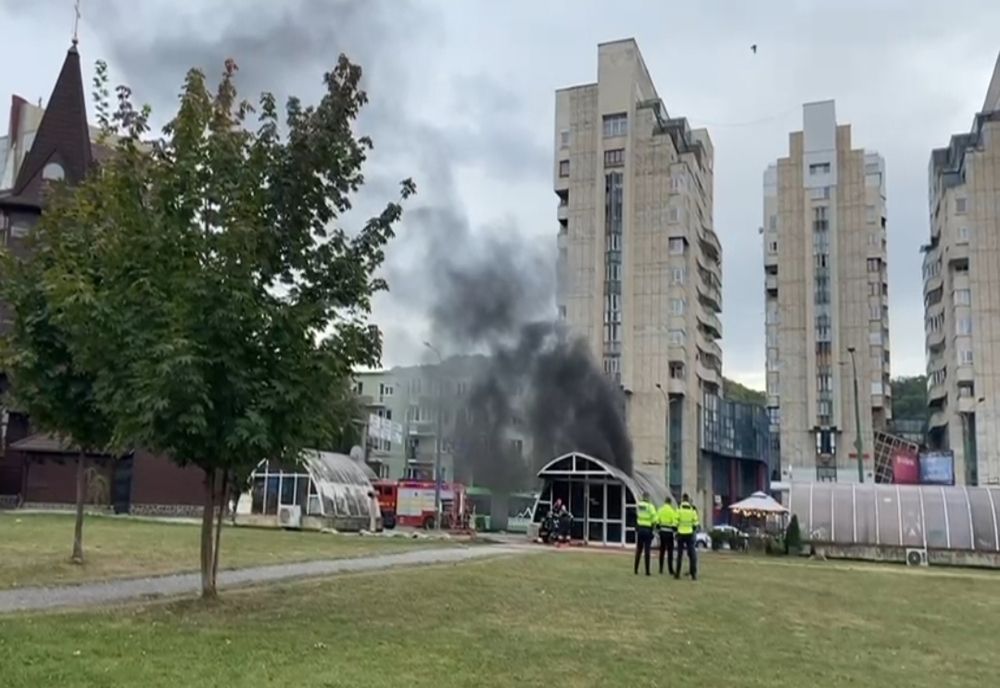 VIDEO Incendiu într-un pasaj subteran din Centrul Civic