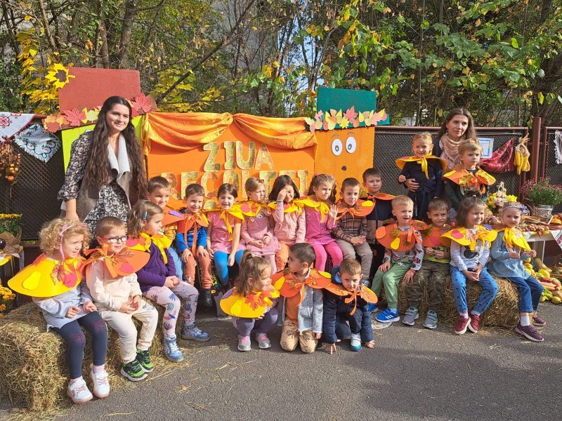 GALERIE FOTO Ziua Recoltei a fost sărbătorită la Grădinița cu Program Prelungit Nr. 33 din Brașov