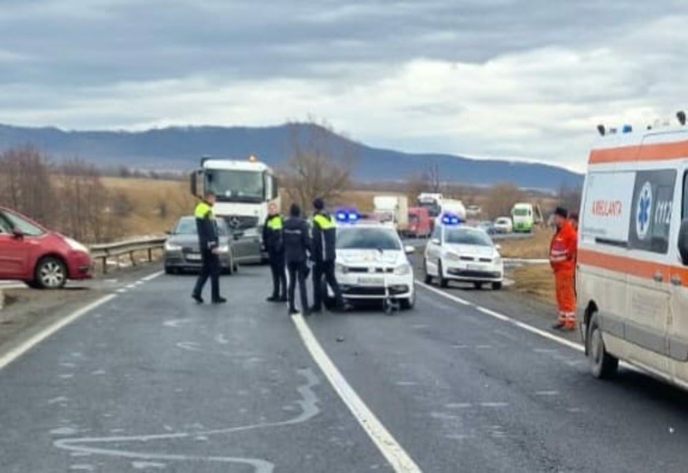 Grav accident, cu victimă, pe DN1, la Vlădeni. Trafic blocat