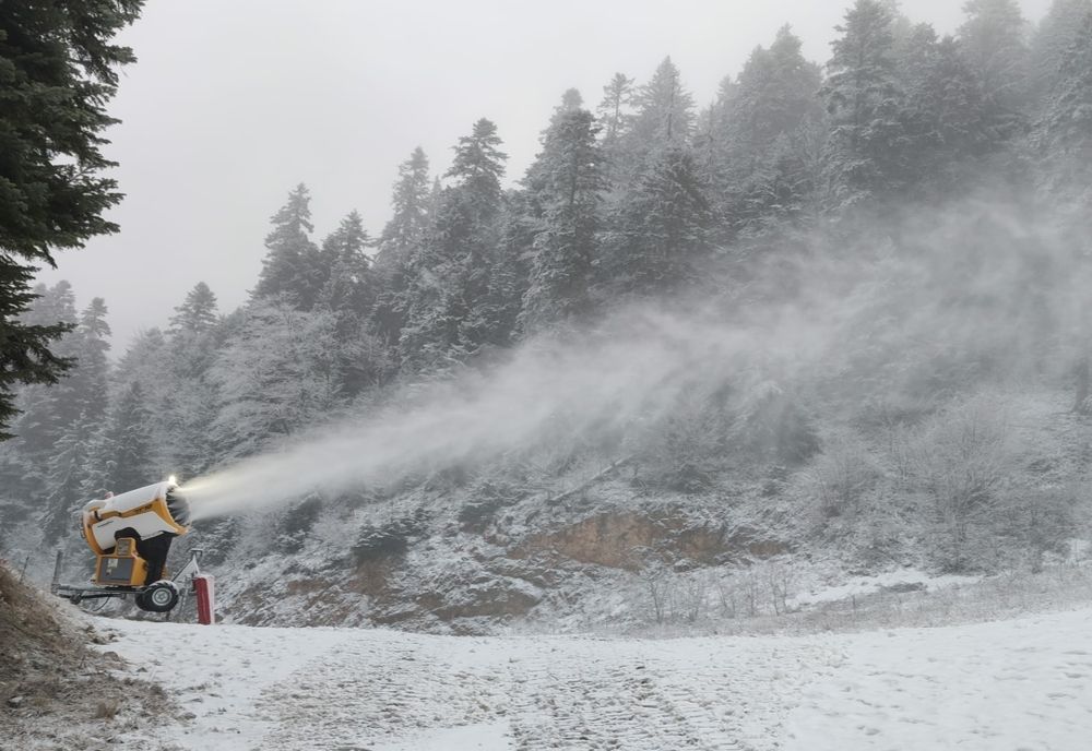 Starea pârtiilor din Poiana Brașov. Strat de zăpadă de 40 de centimetri
