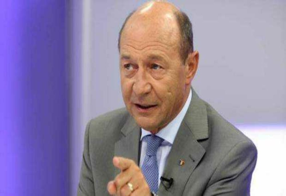 TRAIAN BĂSESCU DESPRE RESPINGEREA CANDIDATURII LUI CĂLIN GEORGESCU: ESTE ESENȚIAL CA ÎN MOMENTELE URMĂTOARE, BEC SĂ DEA MOTIVE CONVINGĂTOARE