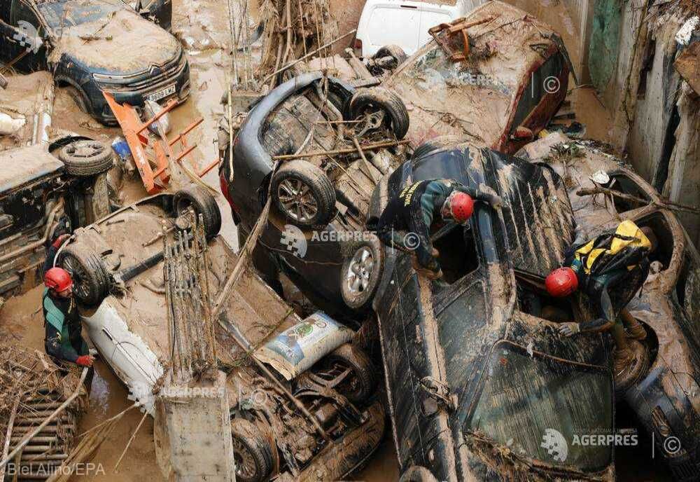 INUNDAŢII ÎN SPANIA: PREMIERUL PEDRO SANCHEZ ANUNŢĂ UN NOU BILANŢ, DE CEL PUŢIN 211 MORŢI