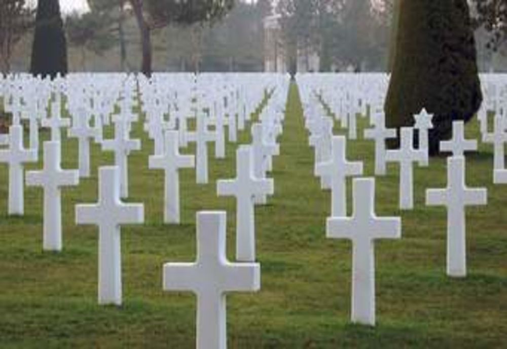 FEMEIE DIN CEHIA, LA UN PAS SĂ FIE ÎNGROPATĂ DE VIE. ȘI-A DESCHIS OCHII ÎN SICRIU DUPĂ CE A FOST DECLARATĂ MOARTĂ