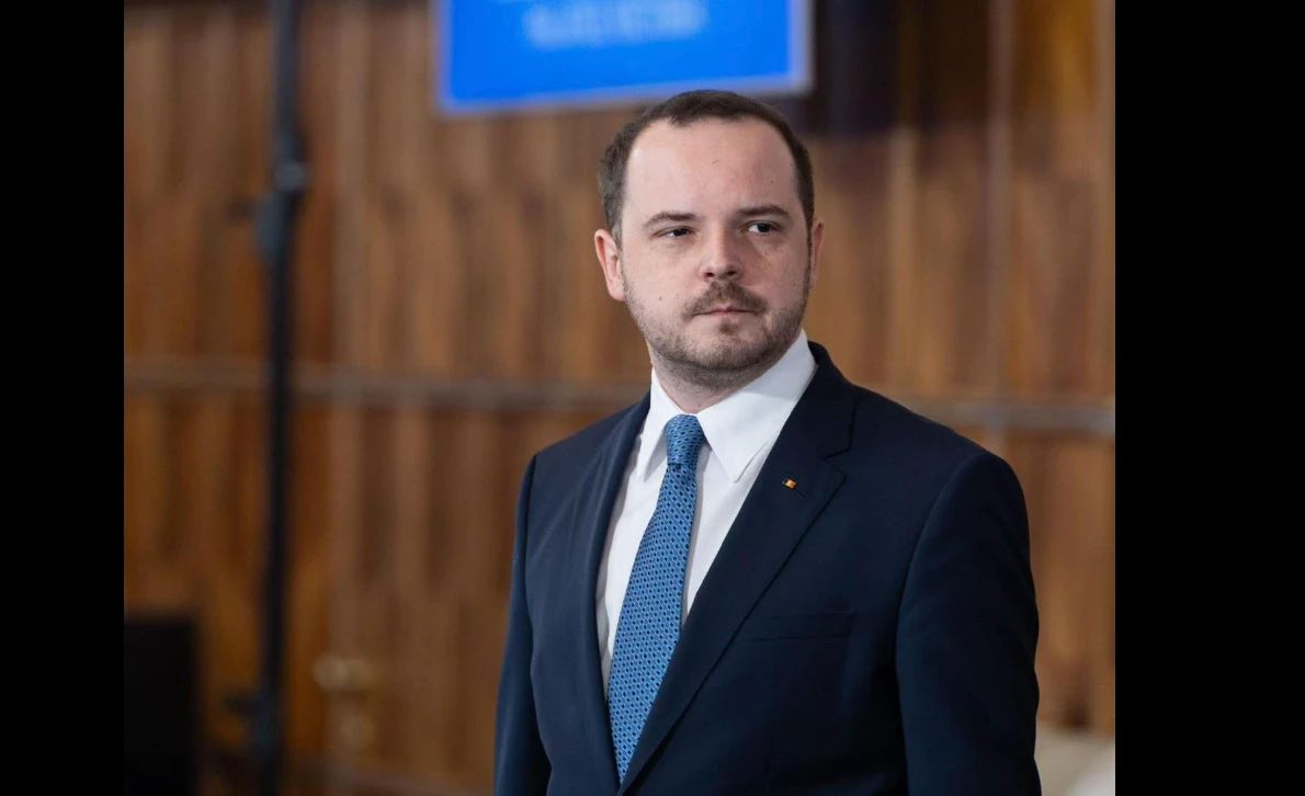 Ministrul Sănătății pleacă în SUA în plin scandal Pfizer. Vizită crucială pentru sistemul medical românesc