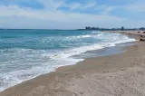 Alertă pe litoralul bulgăresc: înotul interzis pe o plajă din Varna după descoperirea unor bacterii periculoase