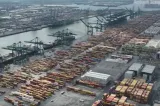Scurgere toxică în al doilea cel mai mare port din Europa. Peste 150 de oameni au ajuns la spital