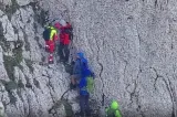 Recomandările Salvamont Brașov pentru turiști în acest weekend. Se anunță ninsori, lapoviță și rafale de vânt care pot atinge 90 km/h la munte