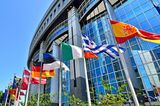 Negocieri pe genunchi la Bruxelles: Guvernul încearcă să recupereze cele 4,9 miliarde de euro din PNRR