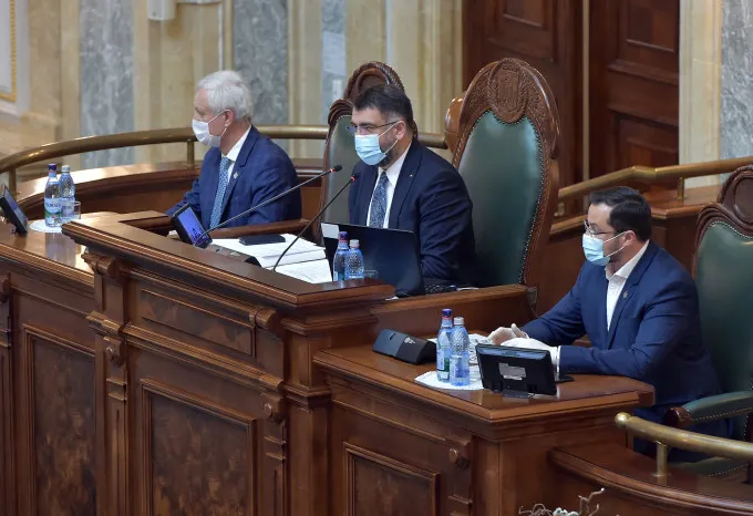 senat
