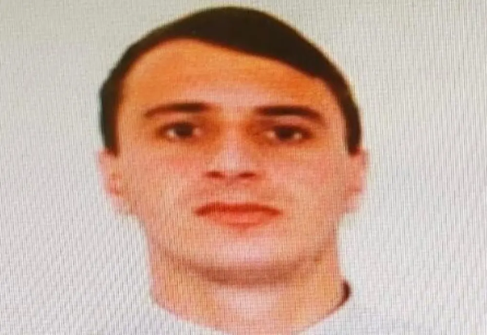 Tânăr căutat de polițiştii braşoveni