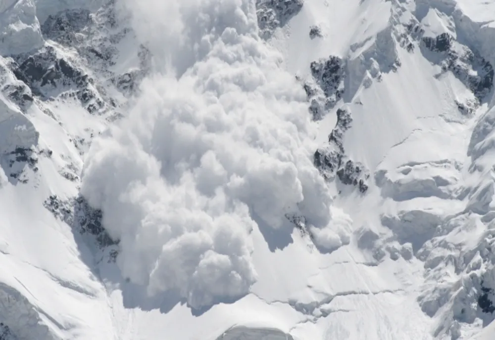 Risc de avalanșe în Munții Bucegi și Făgăraș