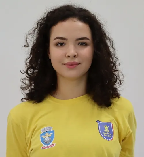 Alicia-Gogirla