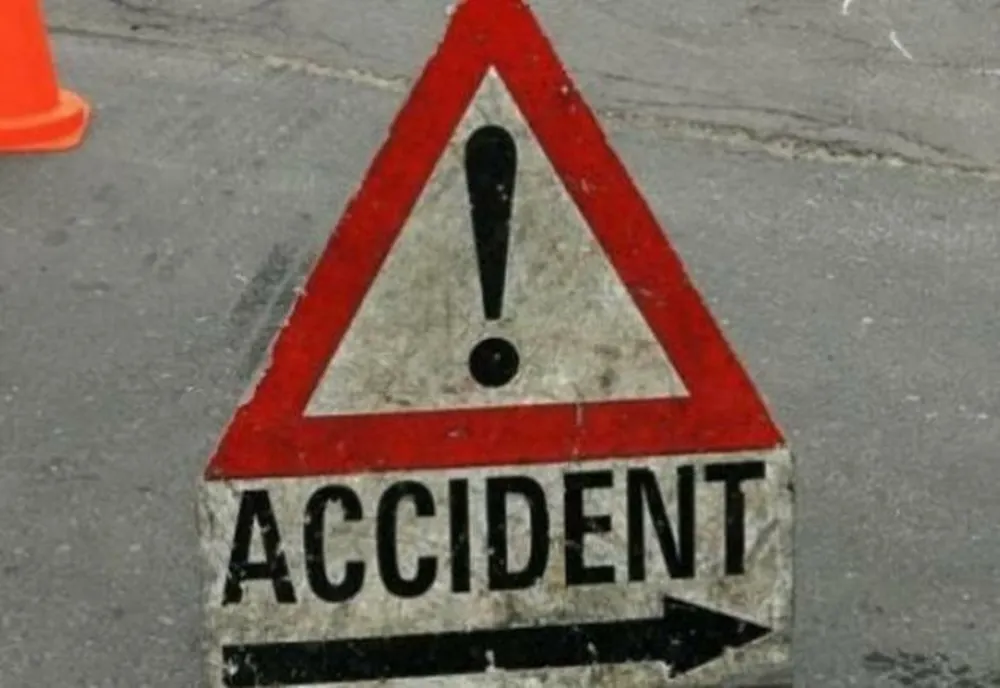 Trafic îngreunat, în municipiul Braşov, din cauza unui accident rutier
