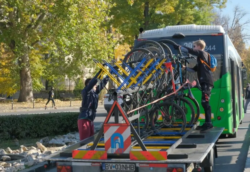 Se reia transportul gratuit al bicicletelor spre Poiana Brașov!