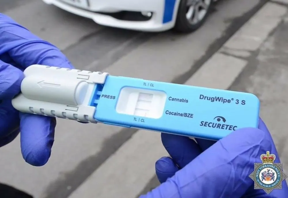 Șoferiță din Brașov, depistată în timp ce conducea drogată pe Valea Prahovei