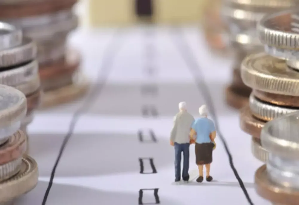PENSIONARII SUNT DISPERAȚI, CEREREA PENTRU CREDITE DE LA O LUNĂ LA ALTA A CRESCUT CU 30%