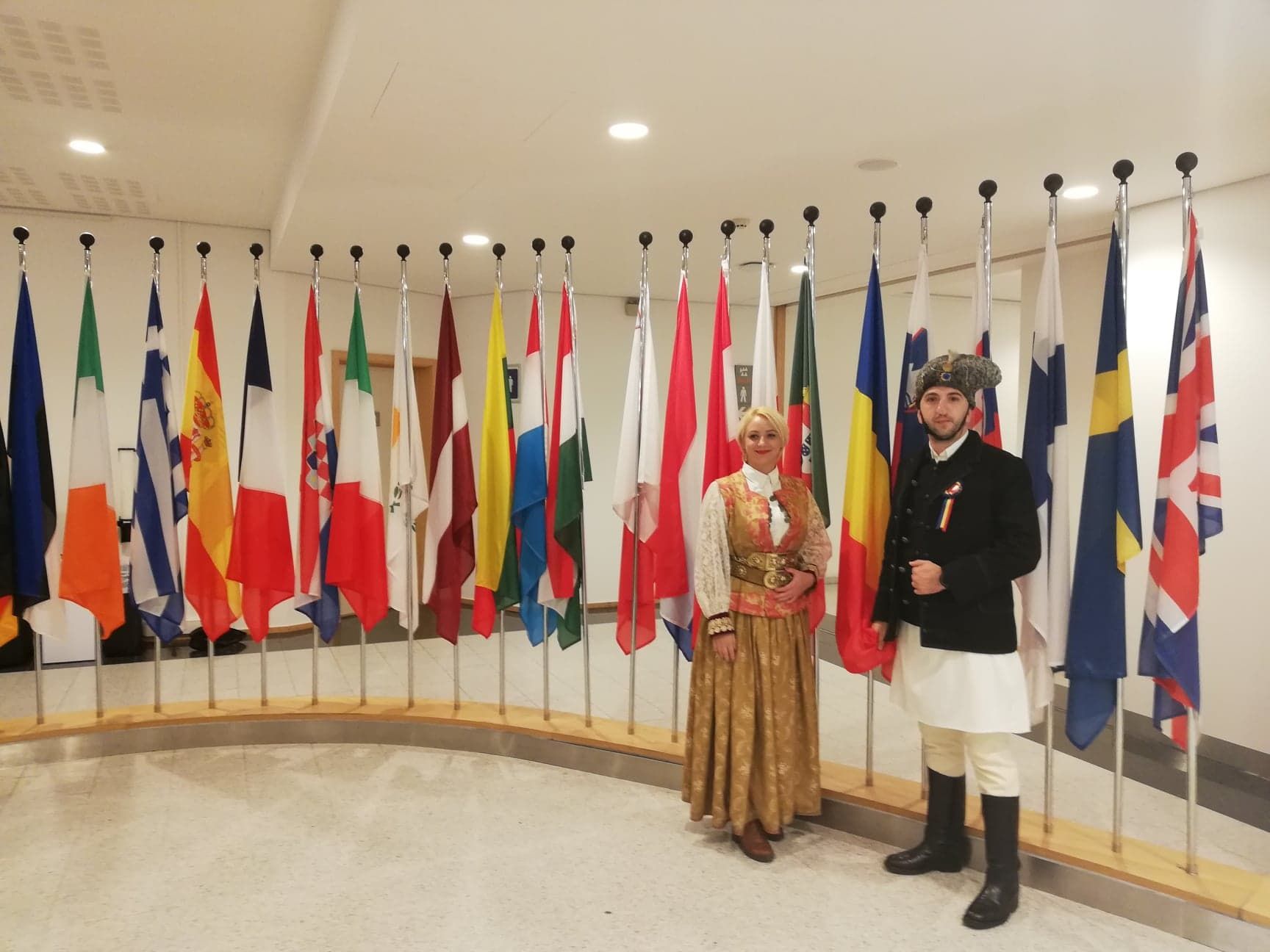 46837549_1513425868787368_8825248205106053120_n