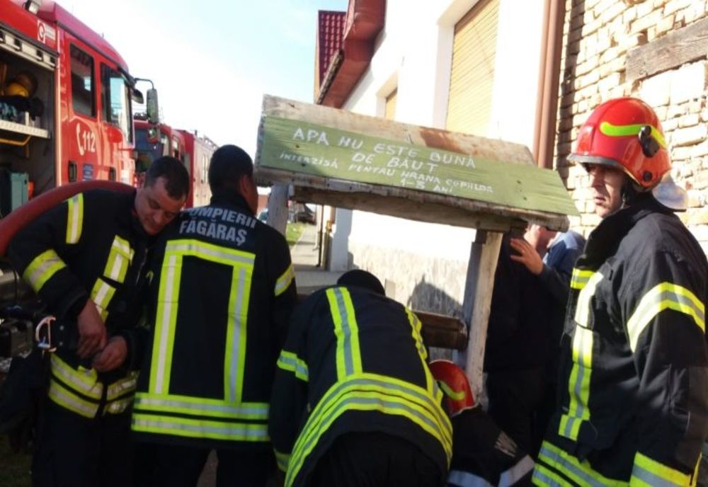 Fântănă cu apă nepotabilă, într-o localitate din Brașov!