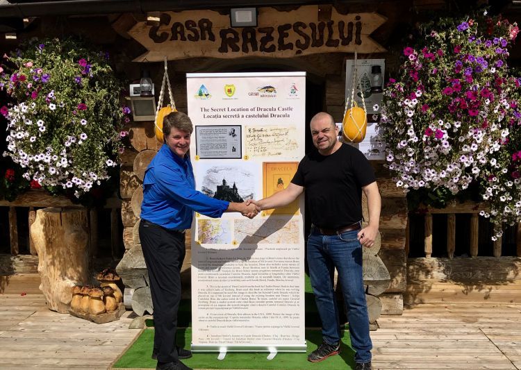 Dacre Stoker și Corneliu Țepeluș